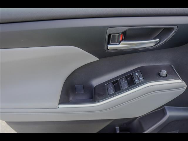 2025 Toyota Highlander XLE