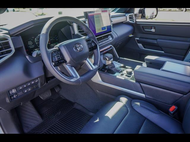 2025 Toyota Tundra Platinum HV