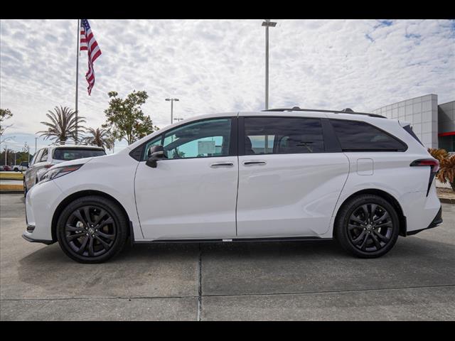 2025 Toyota Sienna XSE 7-Passenger