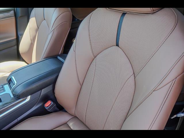 2025 Toyota Highlander Hybrid XLE