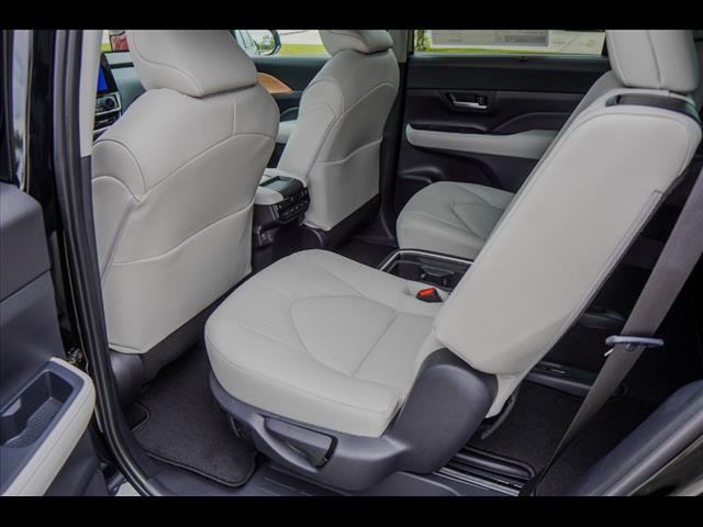 2025 Toyota Grand Highlander Limited