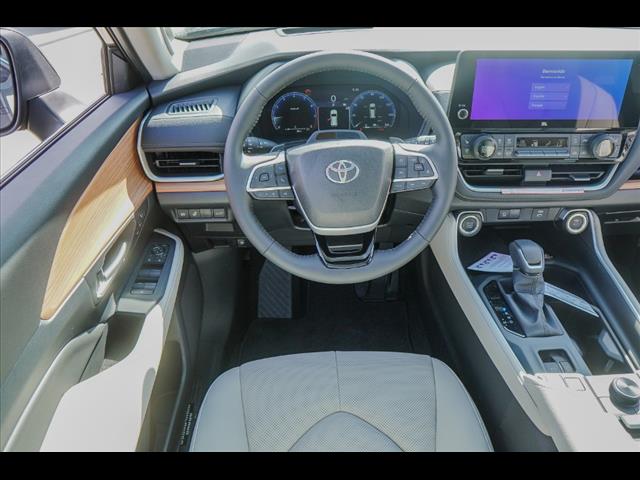 2025 Toyota Grand Highlander Platinum
