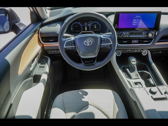 2025 Toyota Grand Highlander Platinum