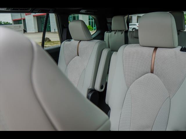 2025 Toyota Grand Highlander Hybrid MAX Limited