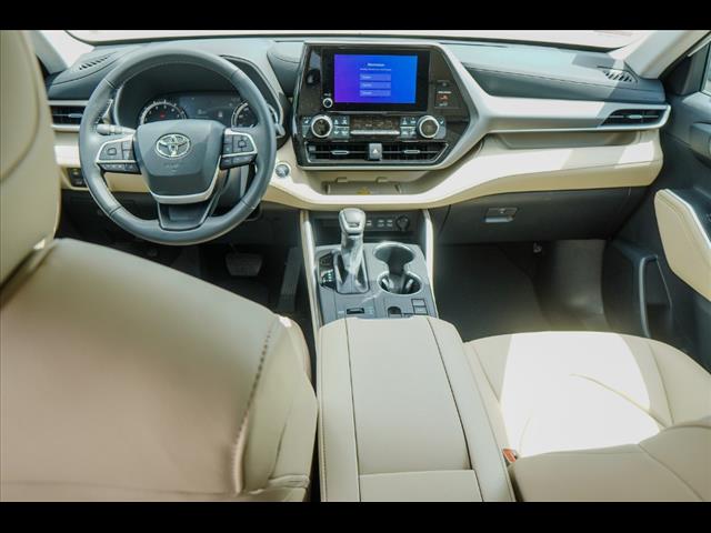 2024 Toyota Highlander XLE