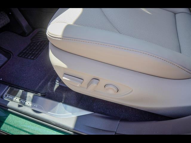 2025 Toyota Highlander Limited
