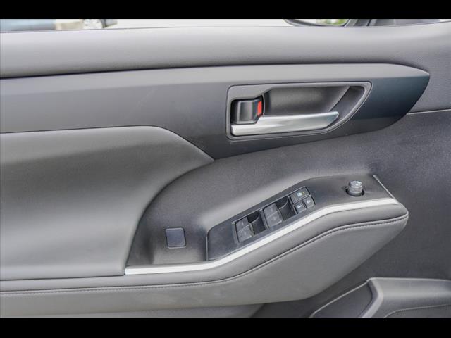 2025 Toyota Highlander XSE