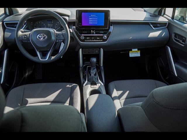 2025 Toyota Corolla Cross LE