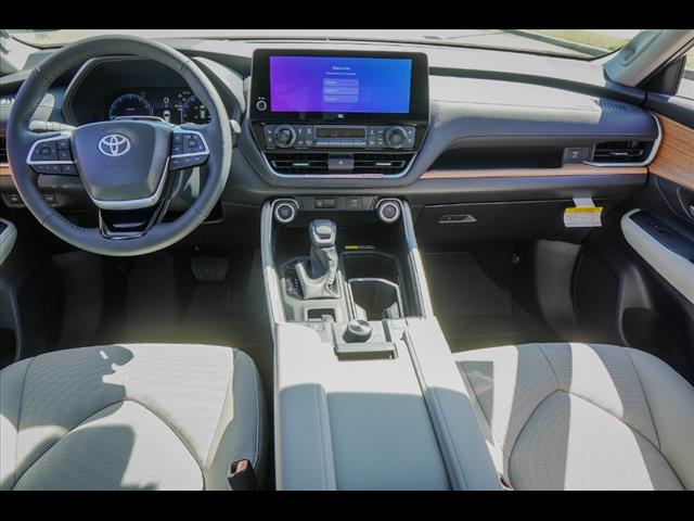 2025 Toyota Grand Highlander Platinum