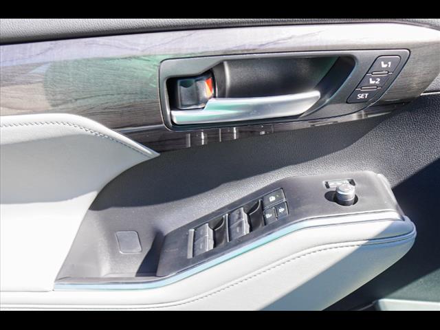 2025 Toyota Highlander Limited
