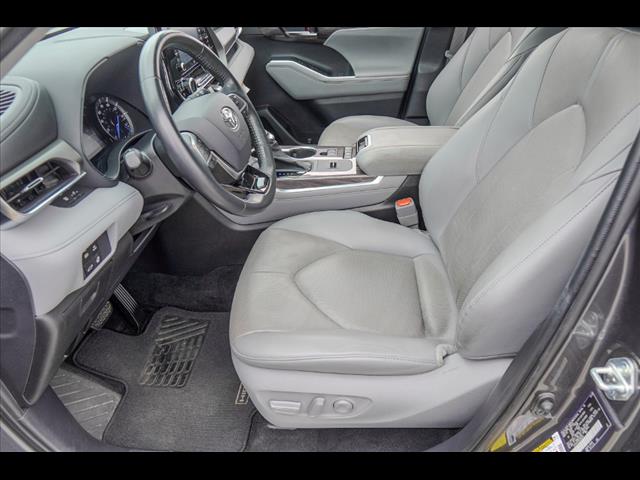 2021 Toyota Highlander Hybrid Limited