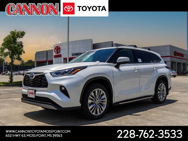 2025 Toyota Highlander Hybrid Platinum
