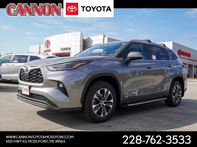 2025 Toyota Highlander Hybrid XLE