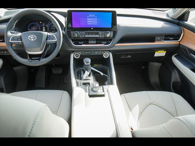 2025 Toyota Grand Highlander Limited