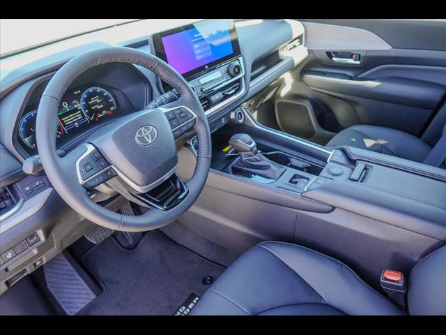2025 Toyota Grand Highlander Limited