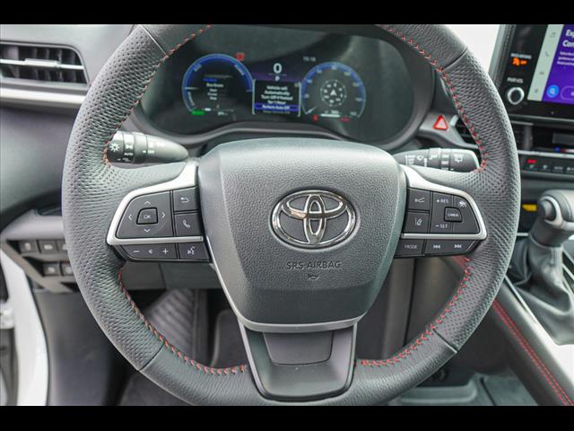 2025 Toyota Sienna XSE 7-Passenger