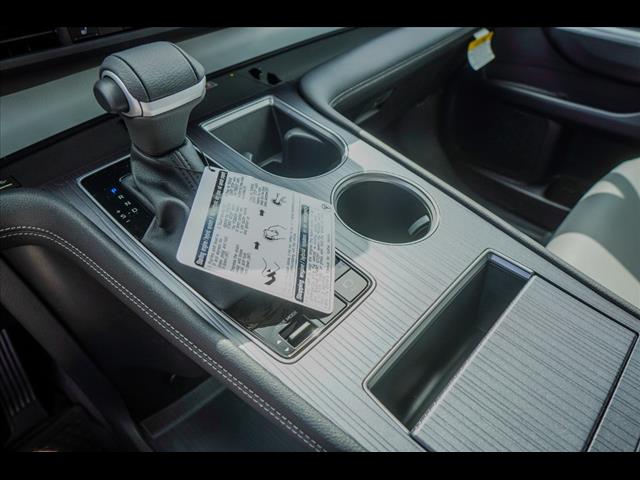 2025 Toyota Sienna XLE 8-Passenger