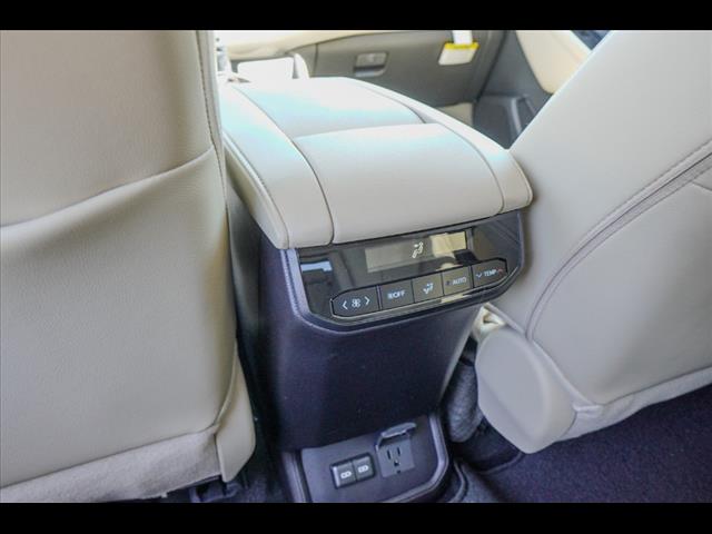 2025 Toyota Highlander Limited