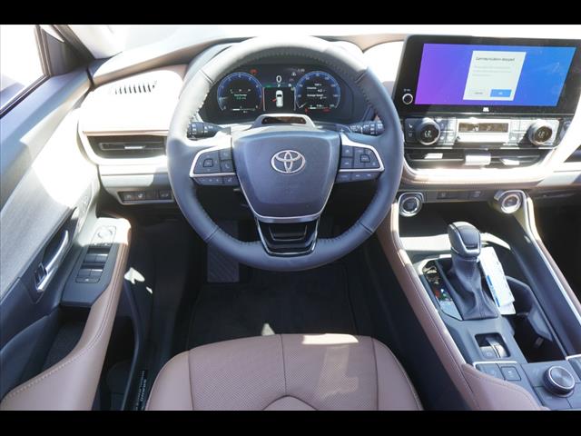 2025 Toyota Grand Highlander Platinum