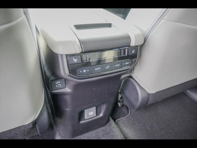 2025 Toyota Grand Highlander Hybrid LE