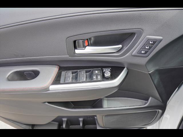 2025 Toyota Sienna XSE 7-Passenger