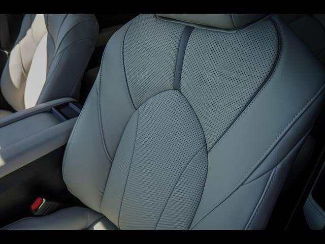 2025 Toyota Grand Highlander Platinum