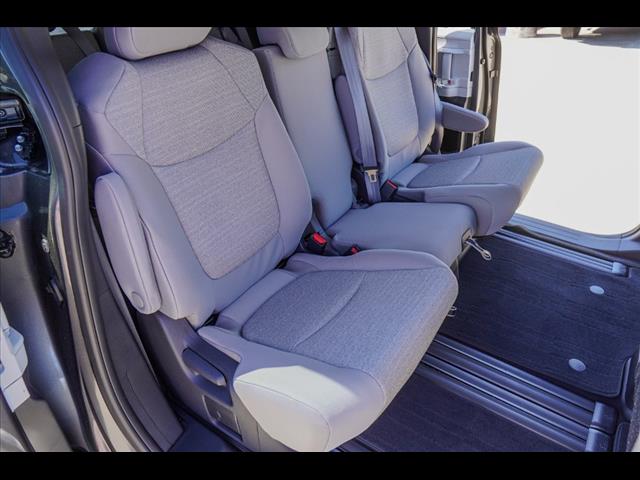 2025 Toyota Sienna LE 8-Passenger