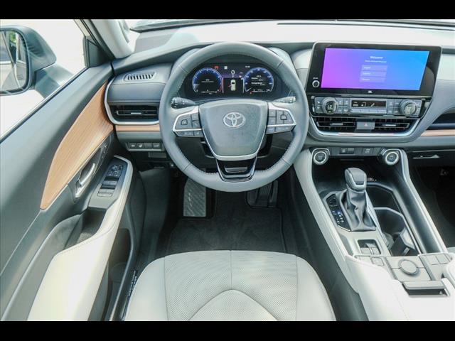 2025 Toyota Grand Highlander Limited