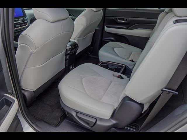 2025 Toyota Grand Highlander Hybrid MAX Limited