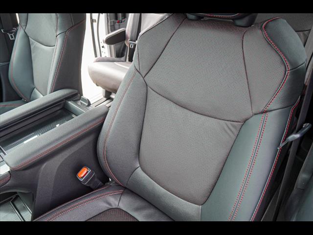 2025 Toyota Sienna XSE 7-Passenger