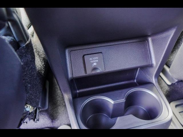 2025 Toyota Sienna Woodland Edition