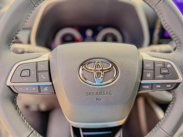 2025 Toyota Highlander XSE