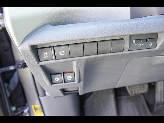 2021 Toyota Sienna XLE 7-Passenger