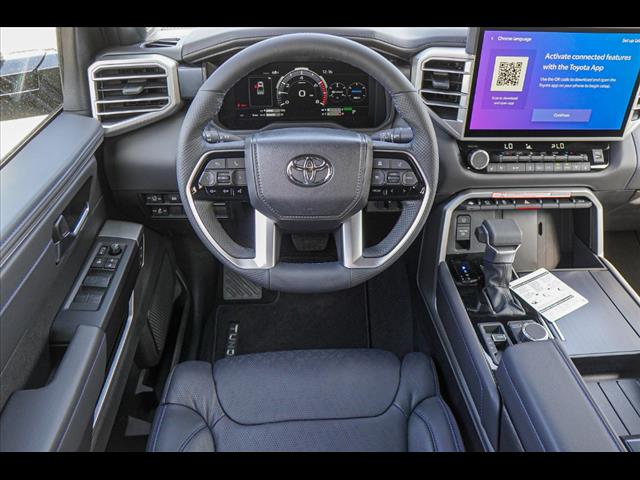 2025 Toyota Tundra Platinum HV