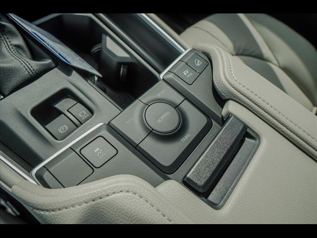 2025 Toyota Grand Highlander Hybrid LE