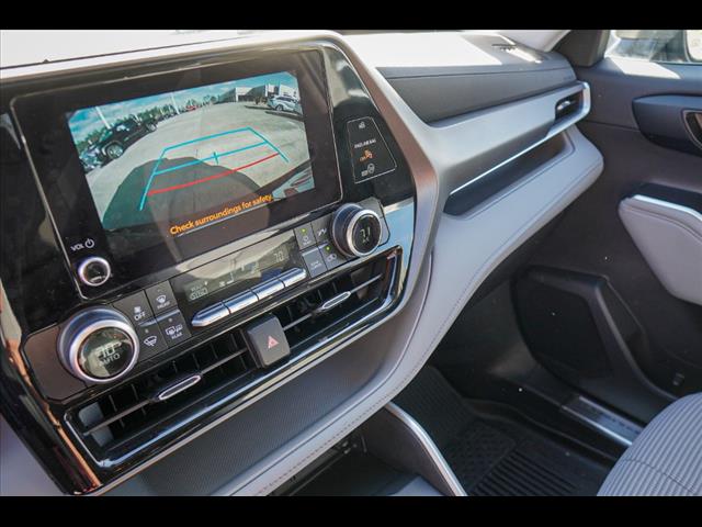 2023 Toyota Highlander LE