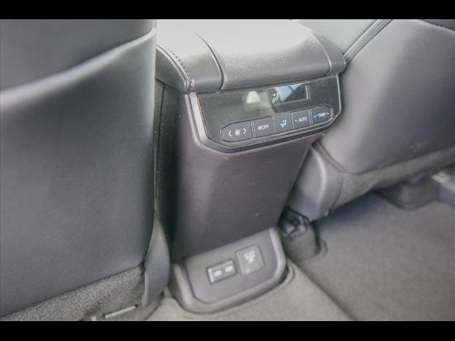 2024 Toyota Highlander Hybrid Limited