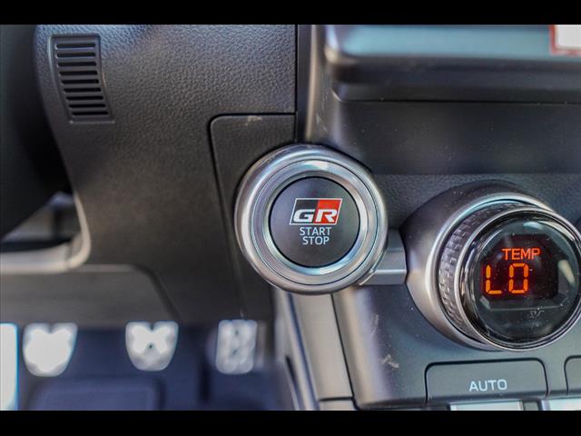 2025 Toyota GR86 Premium