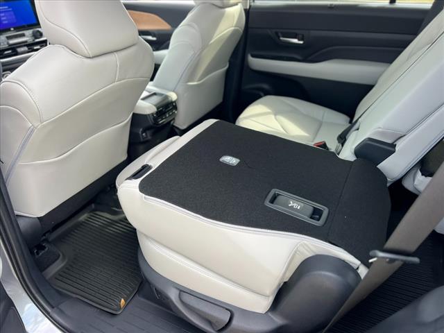 2025 Toyota Grand Highlander Hybrid Limited