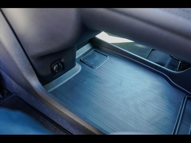 2025 Toyota Sienna LE 8-Passenger