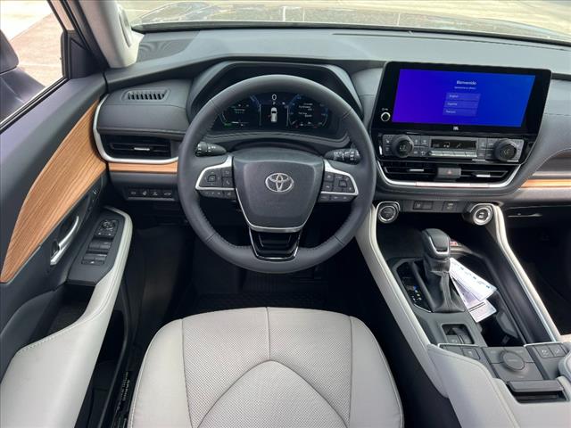 2025 Toyota Grand Highlander Hybrid Limited