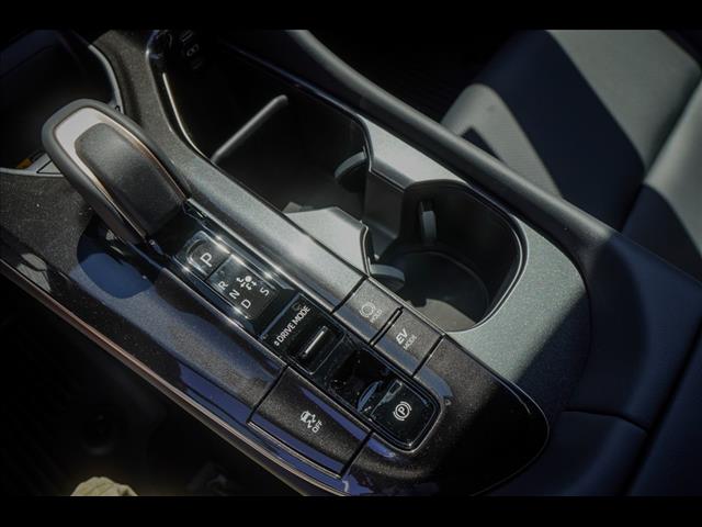 2025 Toyota Crown Signia Limited