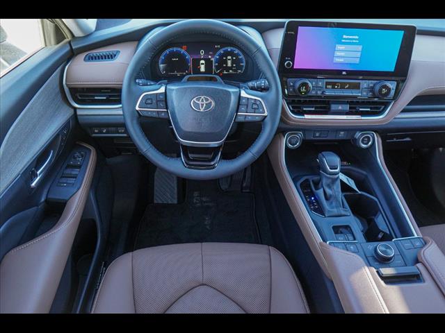 2025 Toyota Grand Highlander Platinum