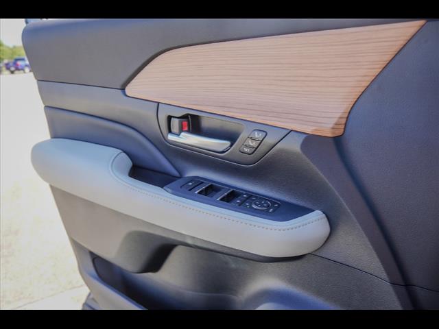 2025 Toyota Grand Highlander Limited