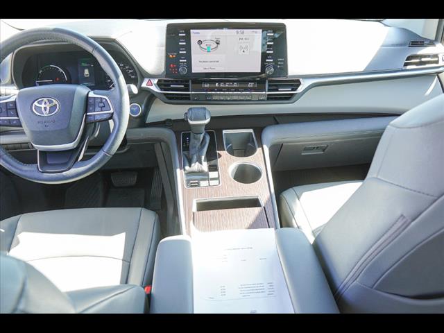 2021 Toyota Sienna XLE 7-Passenger