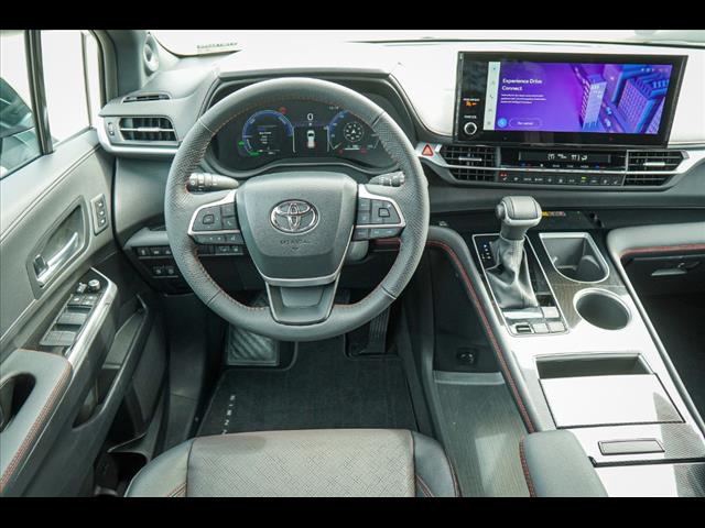 2025 Toyota Sienna XSE 7-Passenger