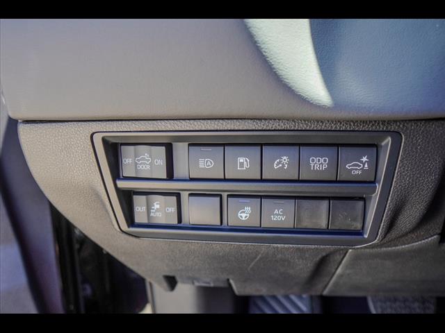 2025 Toyota Tundra Platinum HV