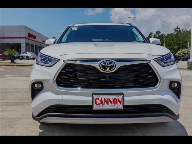 2025 Toyota Highlander Hybrid Platinum