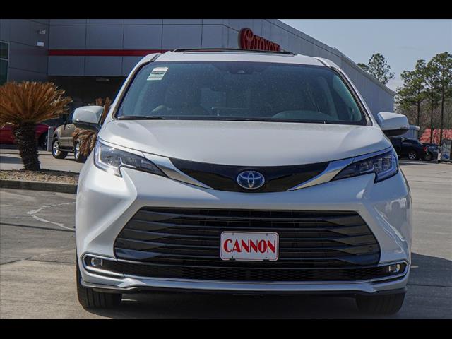 2024 Toyota Sienna Limited 7-Passenger