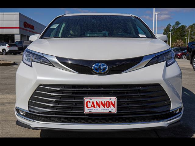 2024 Toyota Sienna Limited 7-Passenger